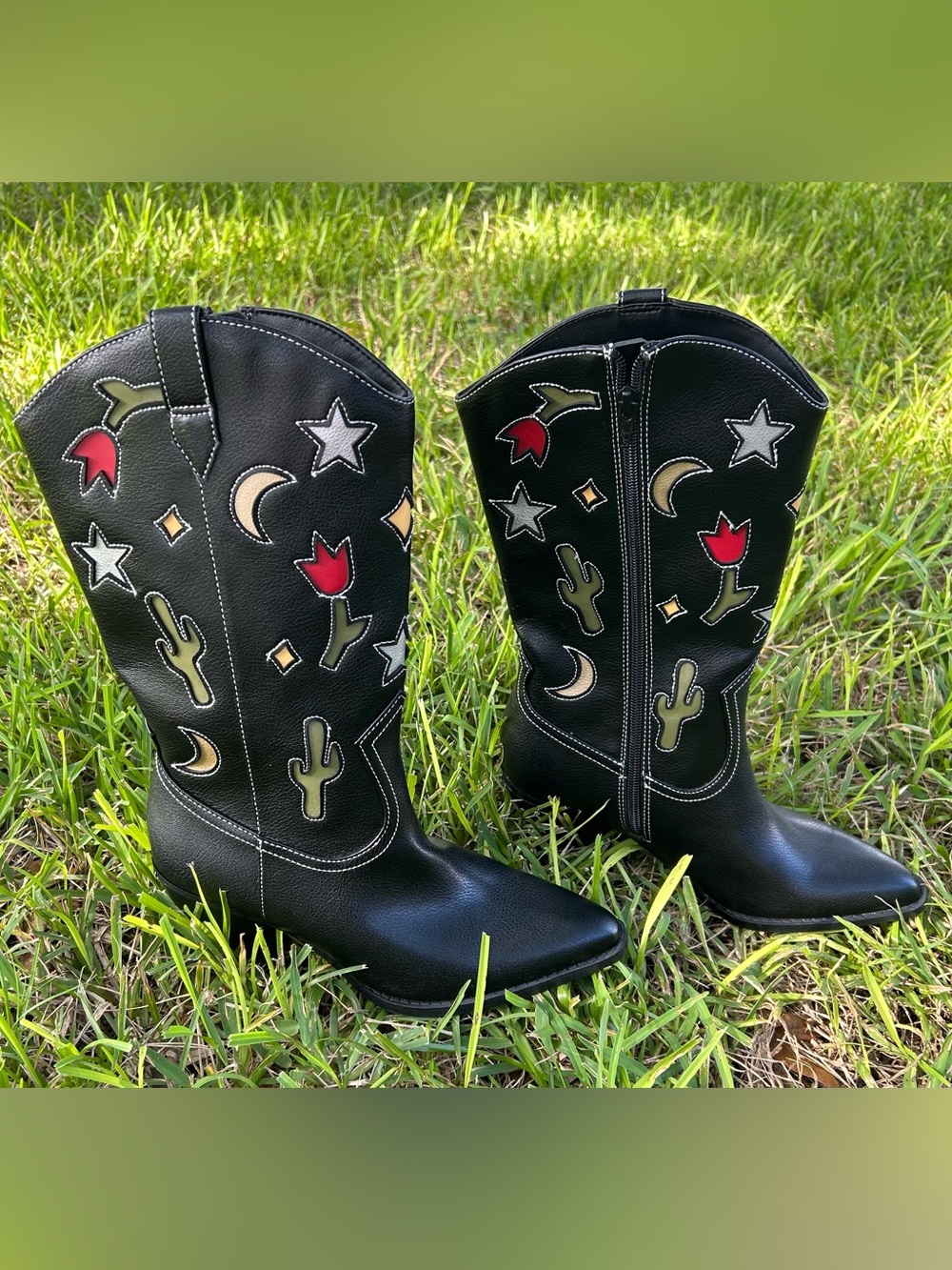 No Boundaries Black Western Boots with Colorful Desert Appliqués